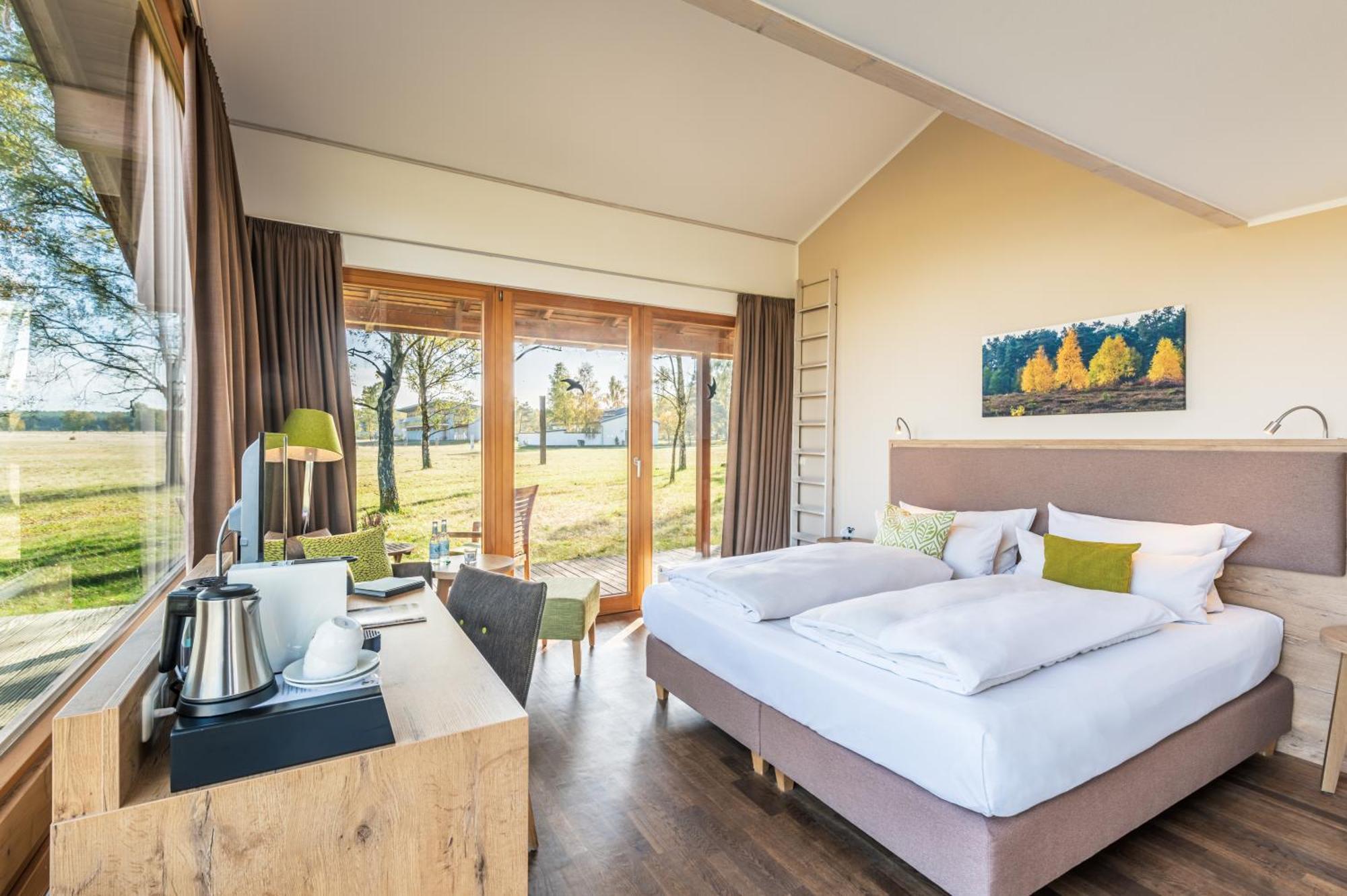 Hotelcamp Reinsehlen Schneverdingen Buitenkant foto